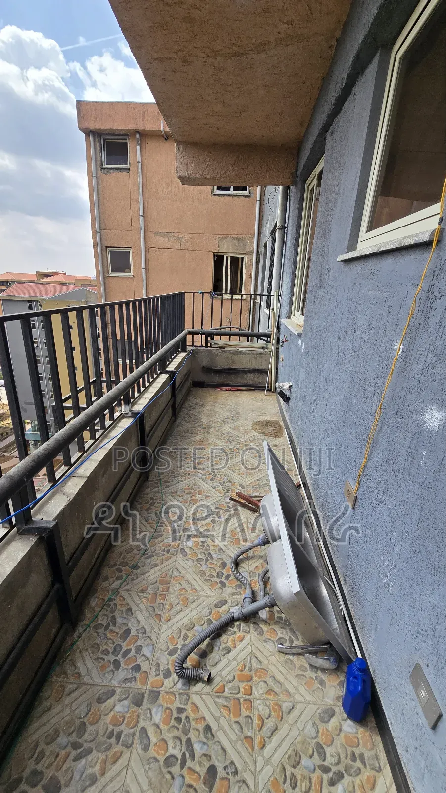 Furnished 2bdrm Condo in አዲስ አበባ, Bole for sale