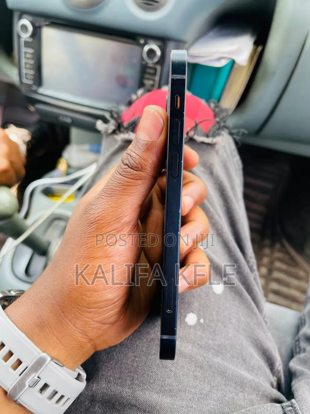 Apple iPhone 12 64 GB