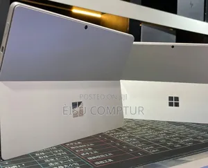 New Laptop Microsoft Surface Pro 8 16GB Intel Core i7 SSD 512GB