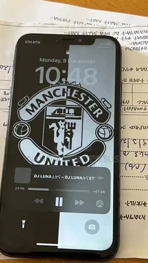 Apple iPhone X 64 GB Black