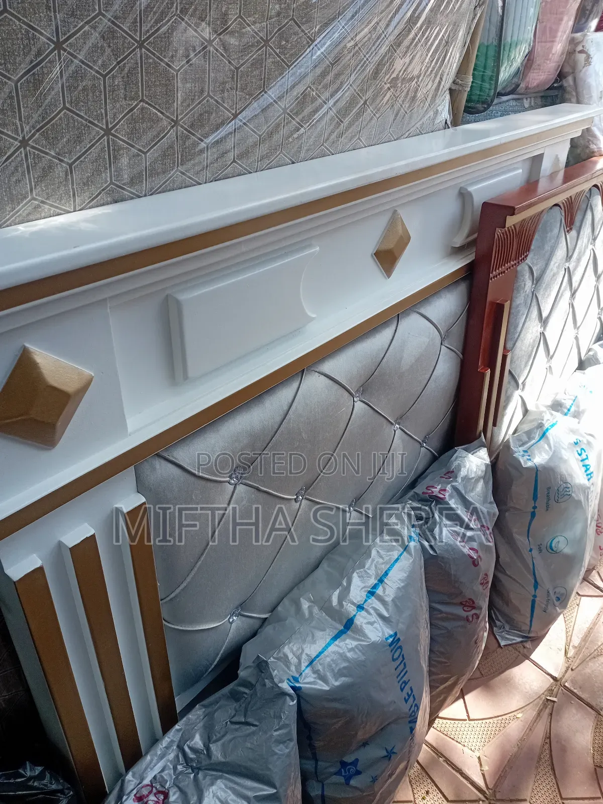 Alga,Brd LBS Ena Frash