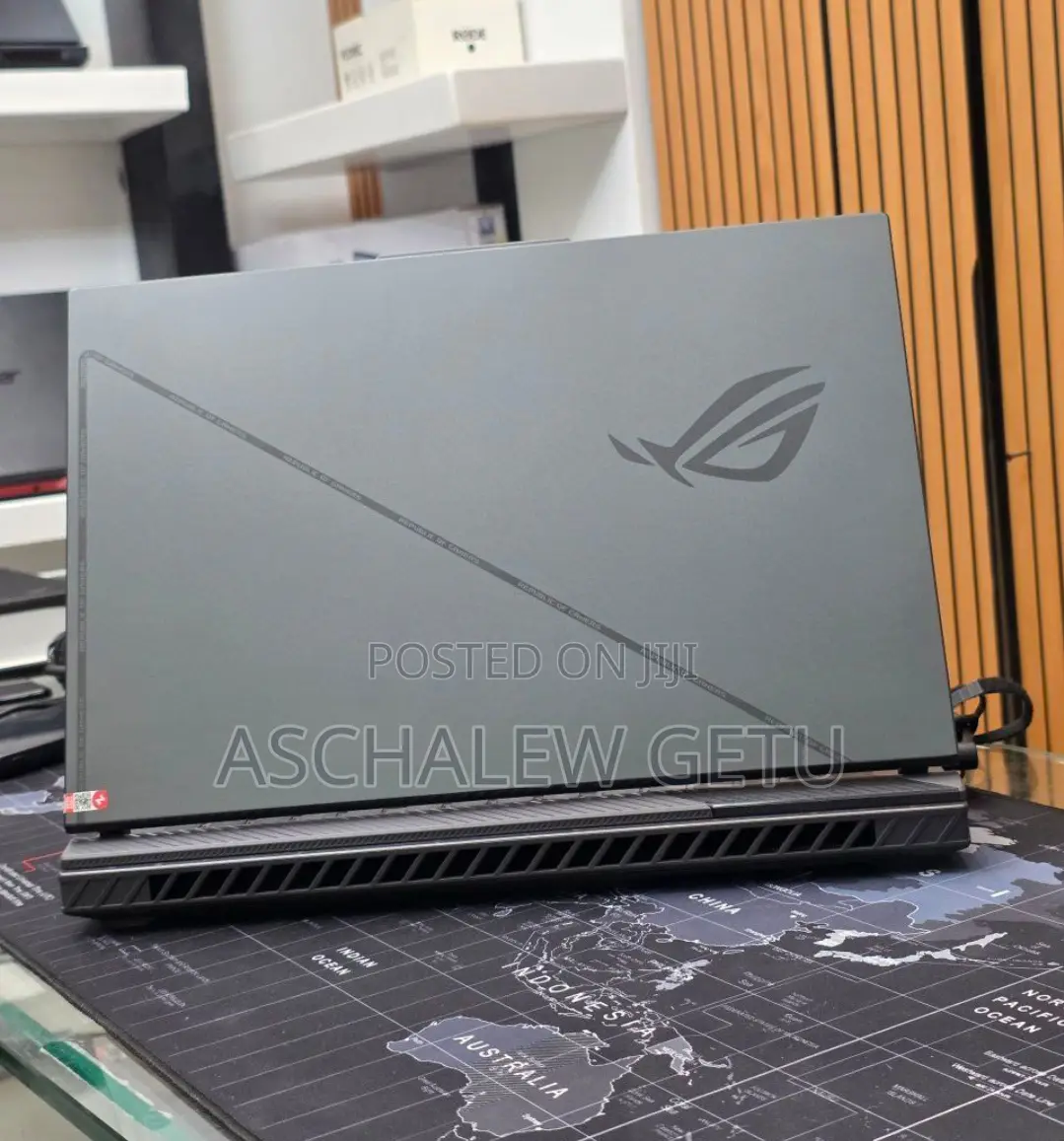 New Laptop Asus ROG Strix G15 16GB Intel Core I9 SSD 1T