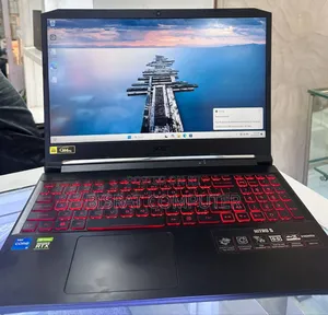 New Laptop Acer Predator Helios 300 16GB Intel Core i5 SSD 512GB