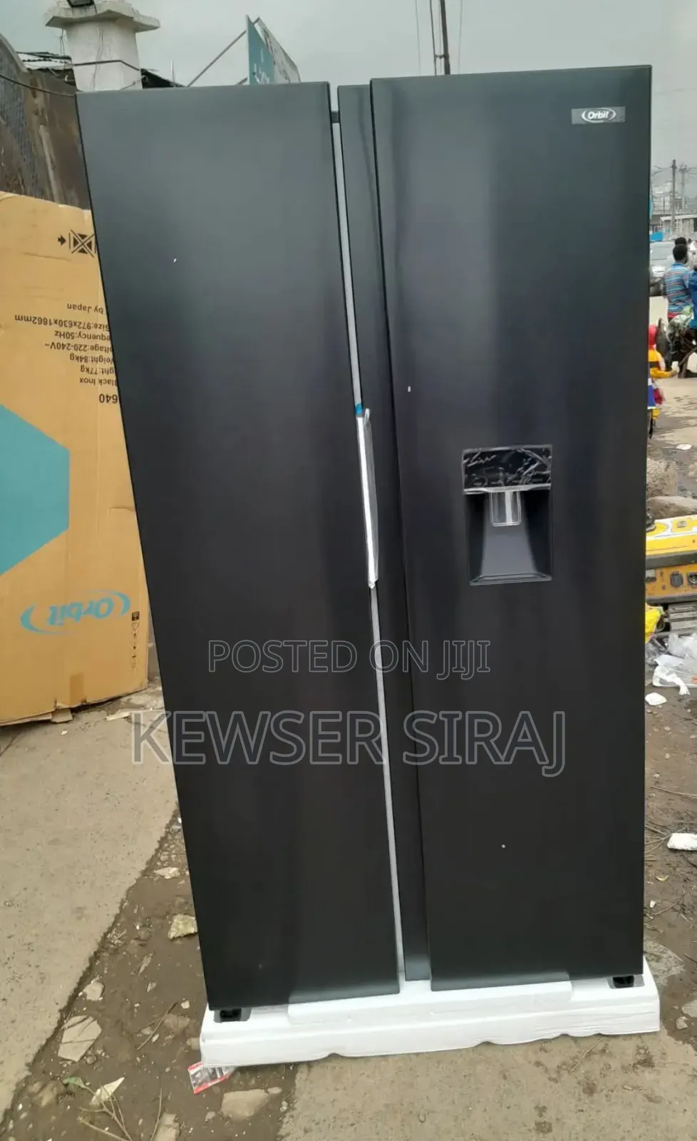 Ice Land 900liter Refrgrator Fun System