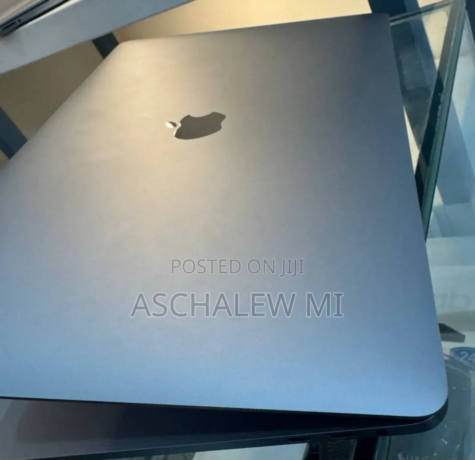 New Laptop Apple MacBook Pro 2019 32GB Intel Core I9 SSD 512GB