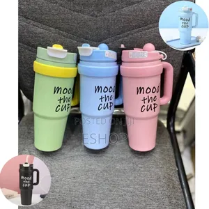 The No-Spill Handle Tumbler With Integrated Straw