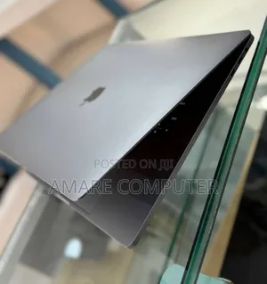 New Laptop Apple MacBook Pro 2019 32GB Intel Core I9 SSD 512GB