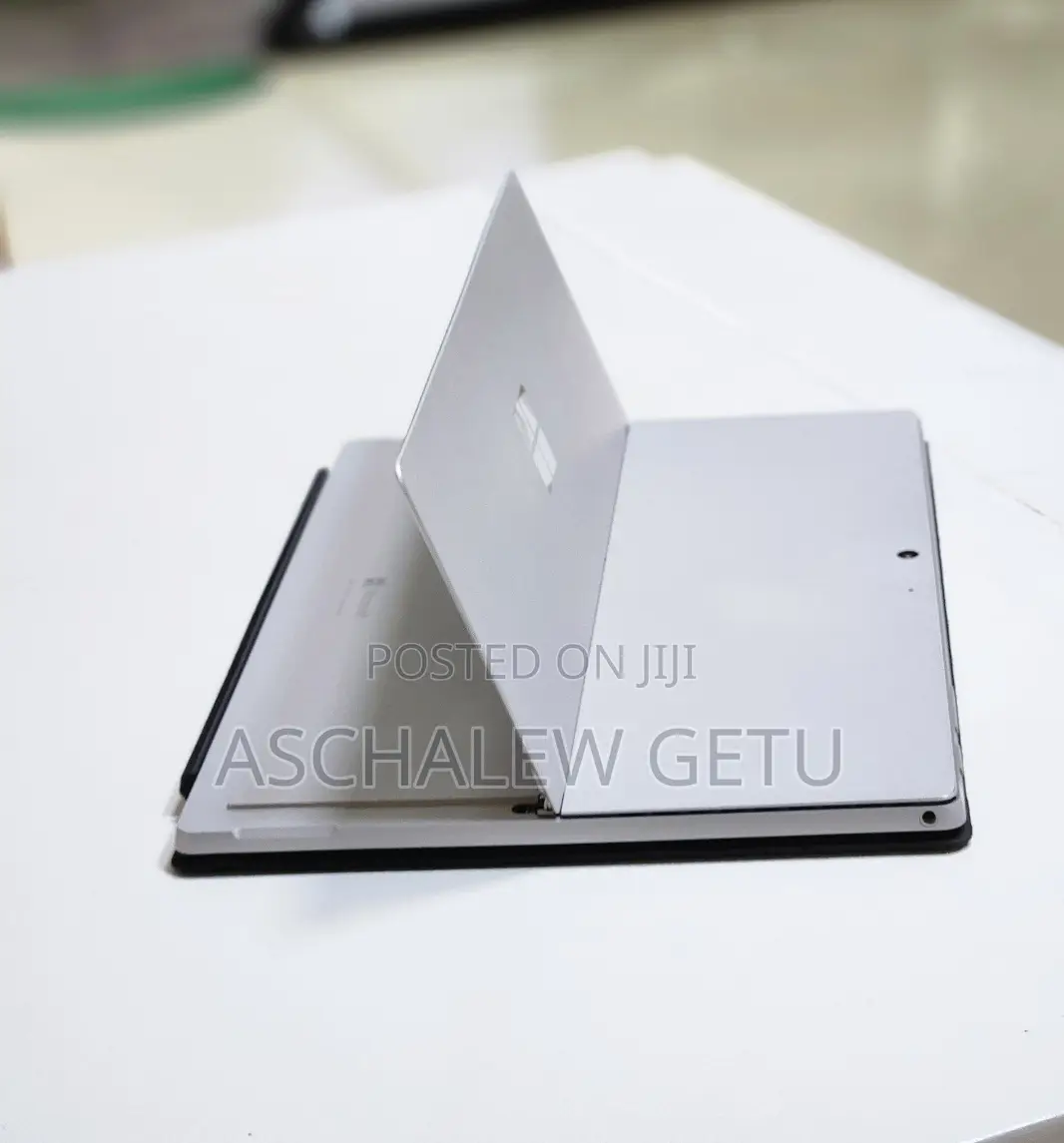 New Laptop Microsoft Surface Pro 6 8GB Intel Core I7 SSD 256GB