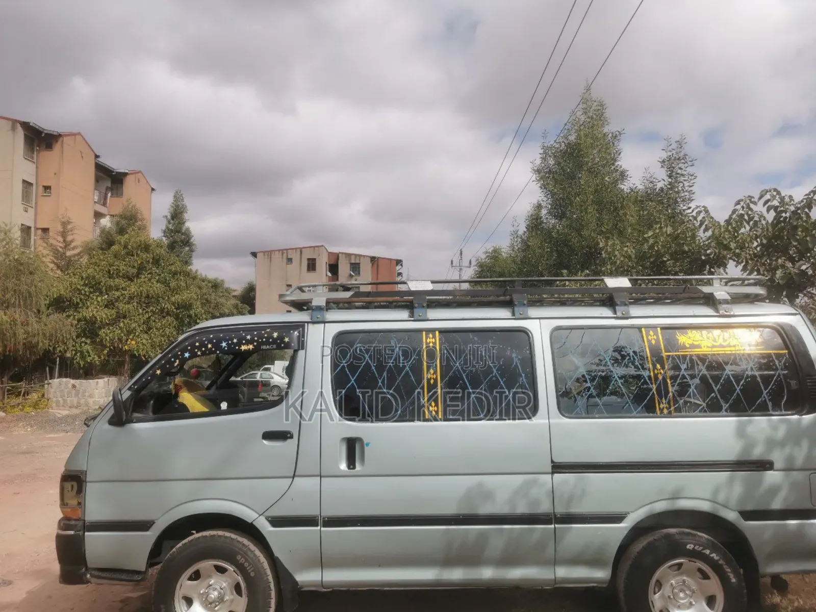 Toyota HiAce 1999 Silver