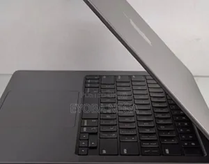 Photo - New Laptop Apple MacBook Pro M1 16GB Apple M1 Pro SSD 1T