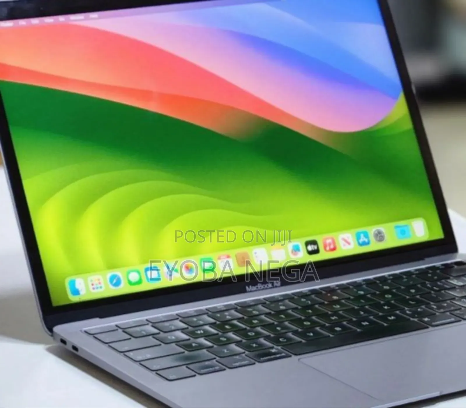 New Laptop Apple MacBook Air 2019 8GB Intel Core I5 SSD 128GB