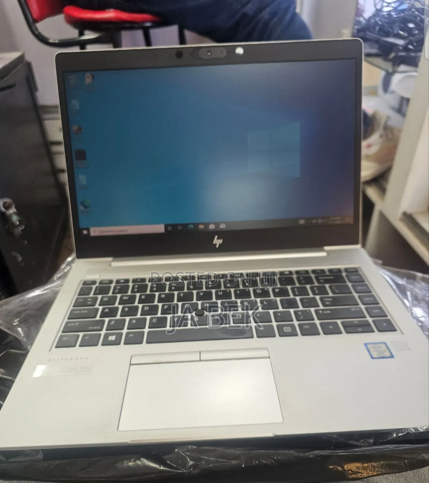 New Laptop HP EliteBook 840 G5 8GB Intel Core I5 SSD 512GB