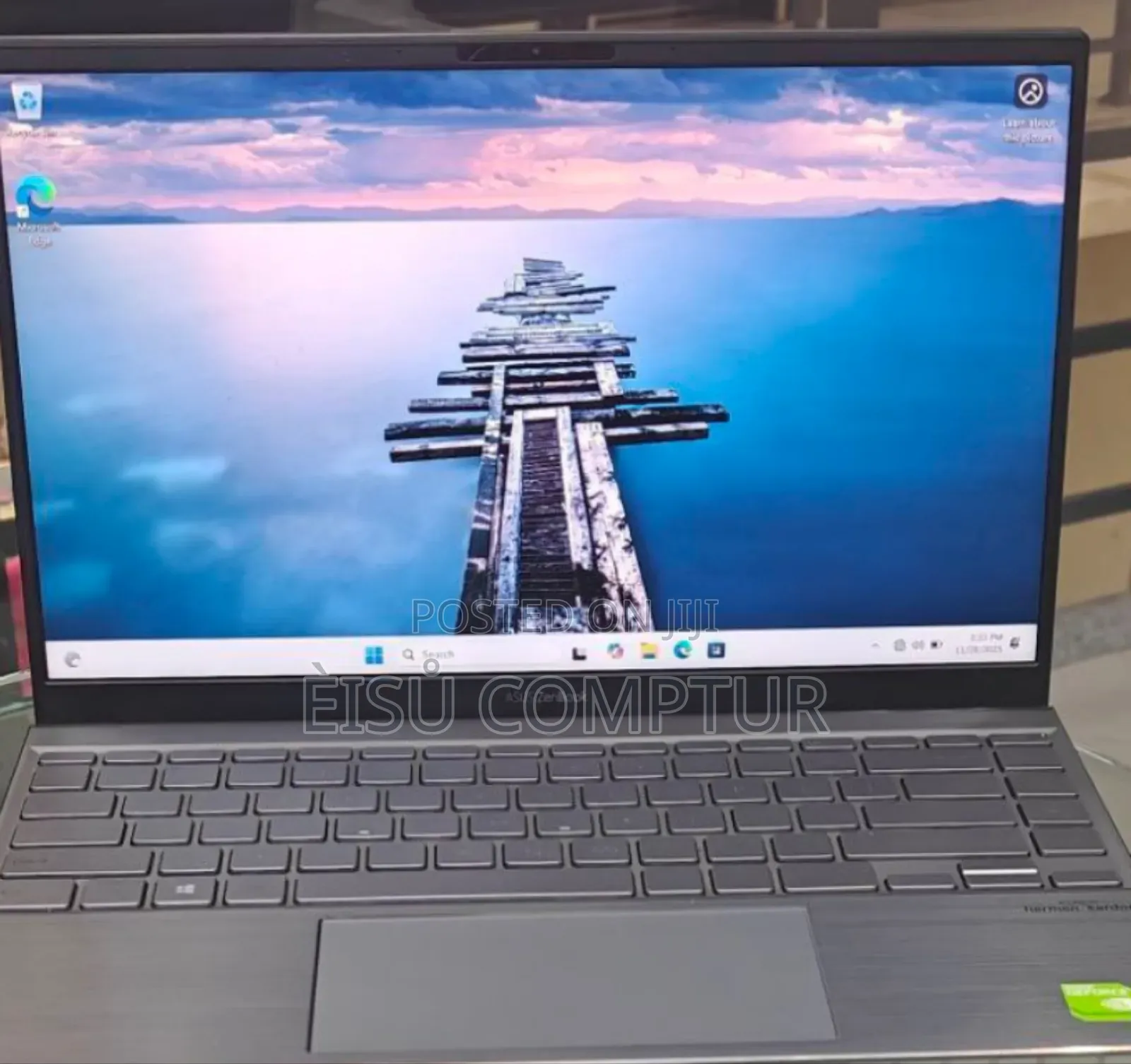 New Laptop Asus ZenBook 13 UX331UN 8GB AMD Ryzen 5 SSD 512GB