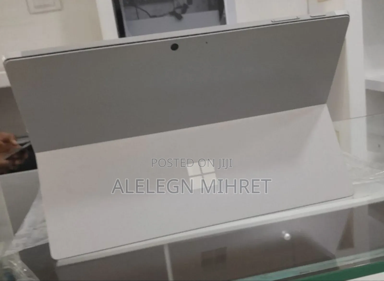 New Laptop Microsoft Surface Pro 7 8GB Intel Core I5 SSD 256GB