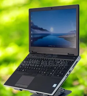 Photo - New Laptop Dell Precision 7540 32GB Intel Core I7 SSD 512GB