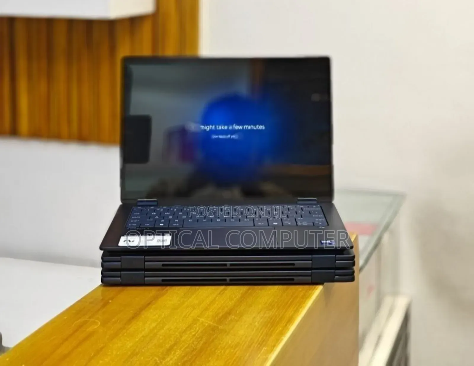 New Laptop HP OmniBook X Flip 14" 16GB Intel Core Ultra 7 SSD 1T