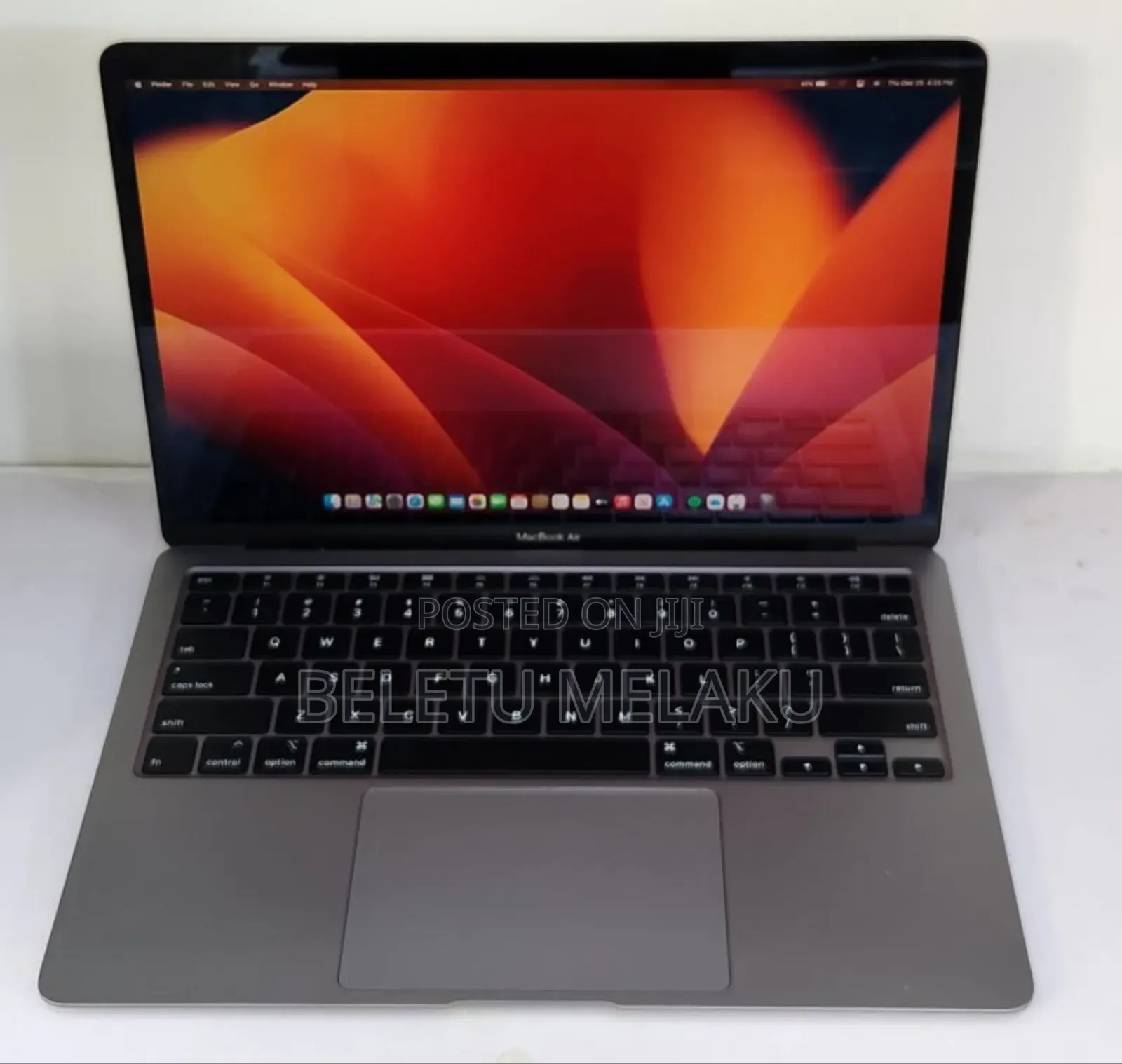 New Laptop Apple MacBook Air 2020 M1 8GB Intel Core I5 SSD 256GB
