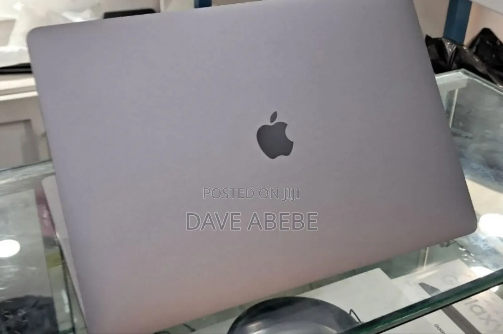 New Laptop Apple MacBook Pro 2019 32GB Intel Core I9 SSD 512GB