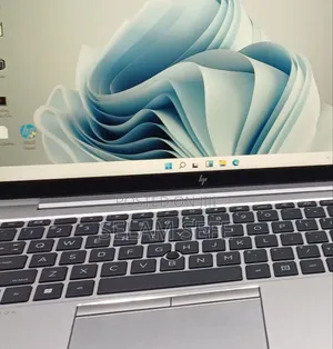 Photo - New Laptop HP EliteBook 840 G8 16GB Intel Core i7 SSD 512GB