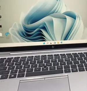 New Laptop HP EliteBook 840 G8 16GB Intel Core i7 SSD 512GB