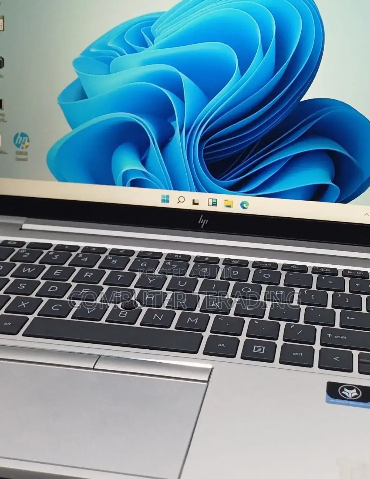New Laptop HP EliteBook 840 G8 16GB Intel Core i7 SSD 512GB