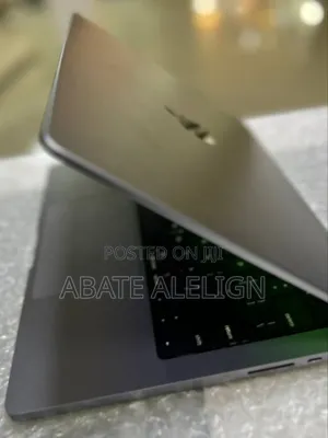 New Laptop Apple MacBook Pro 2021 M1 16GB Apple M1 Pro SSD 512GB