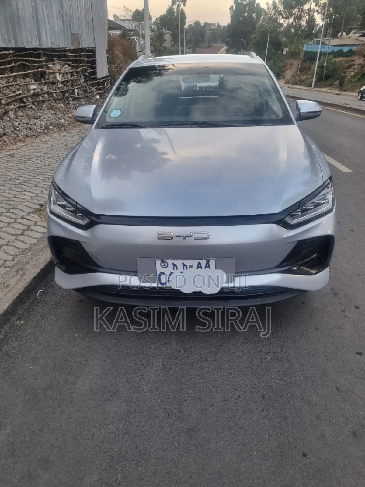 BYD E2 43 kWh 94 hp FWD 2024 Silver