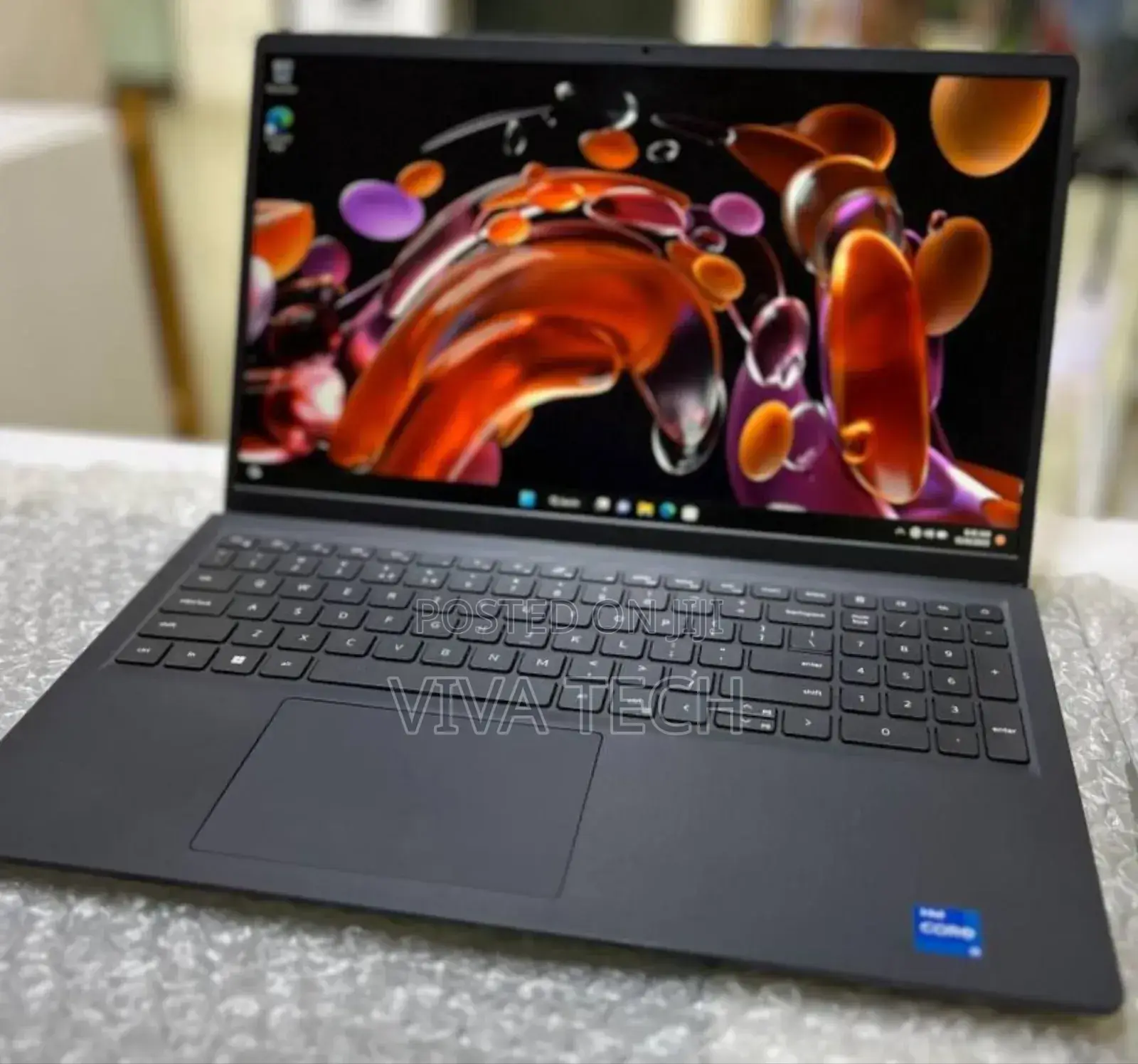 New Laptop Dell Vostro 3520 16GB Intel Core I5 SSD 512GB