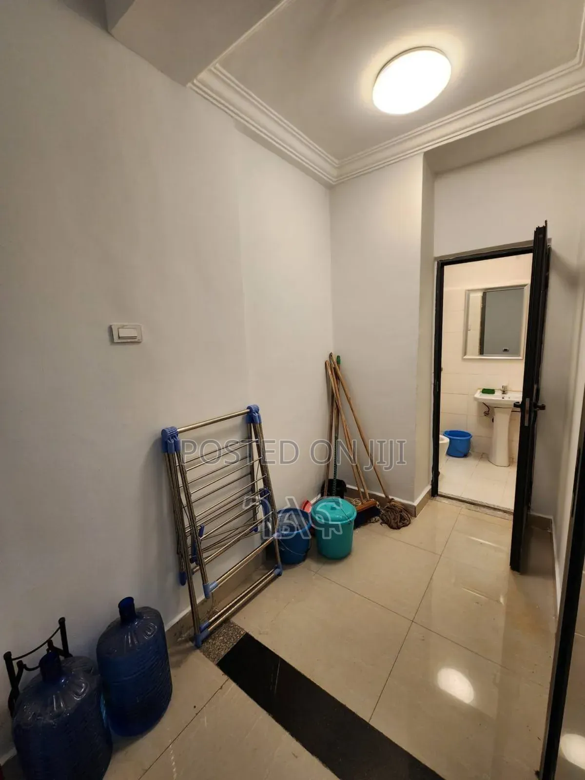 3bdrm Apartment In ሰሚት ዋይት ሀውስ የመኖሪያ, Bole For Sale