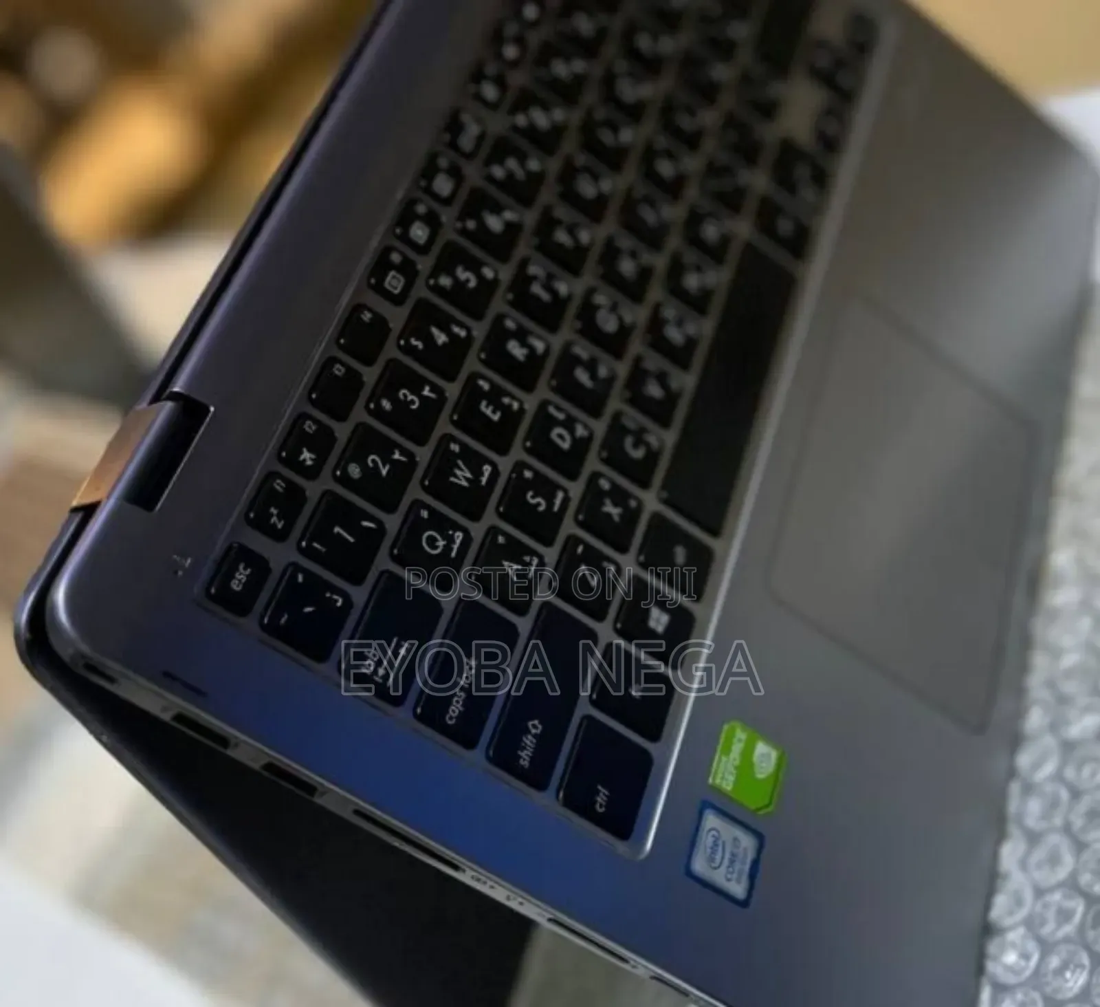 Laptop Asus VivoBook Flip 14 TP410UA 8GB Intel Core I7 HDD 1T