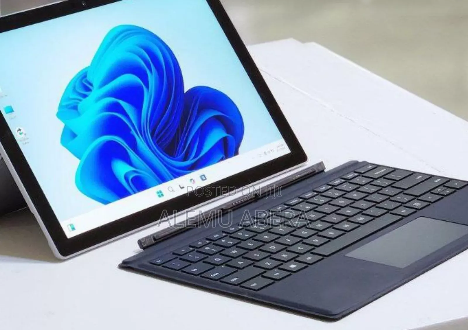 New Laptop HP Stream Notebook 8GB Intel Core I7 SSD 256GB