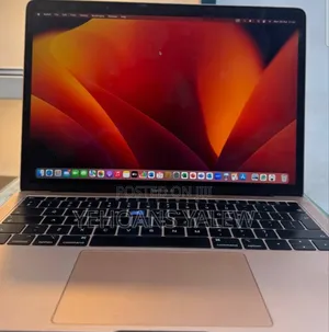 New Laptop Apple MacBook Pro 2019 8GB Intel Core i5 SSD 256GB