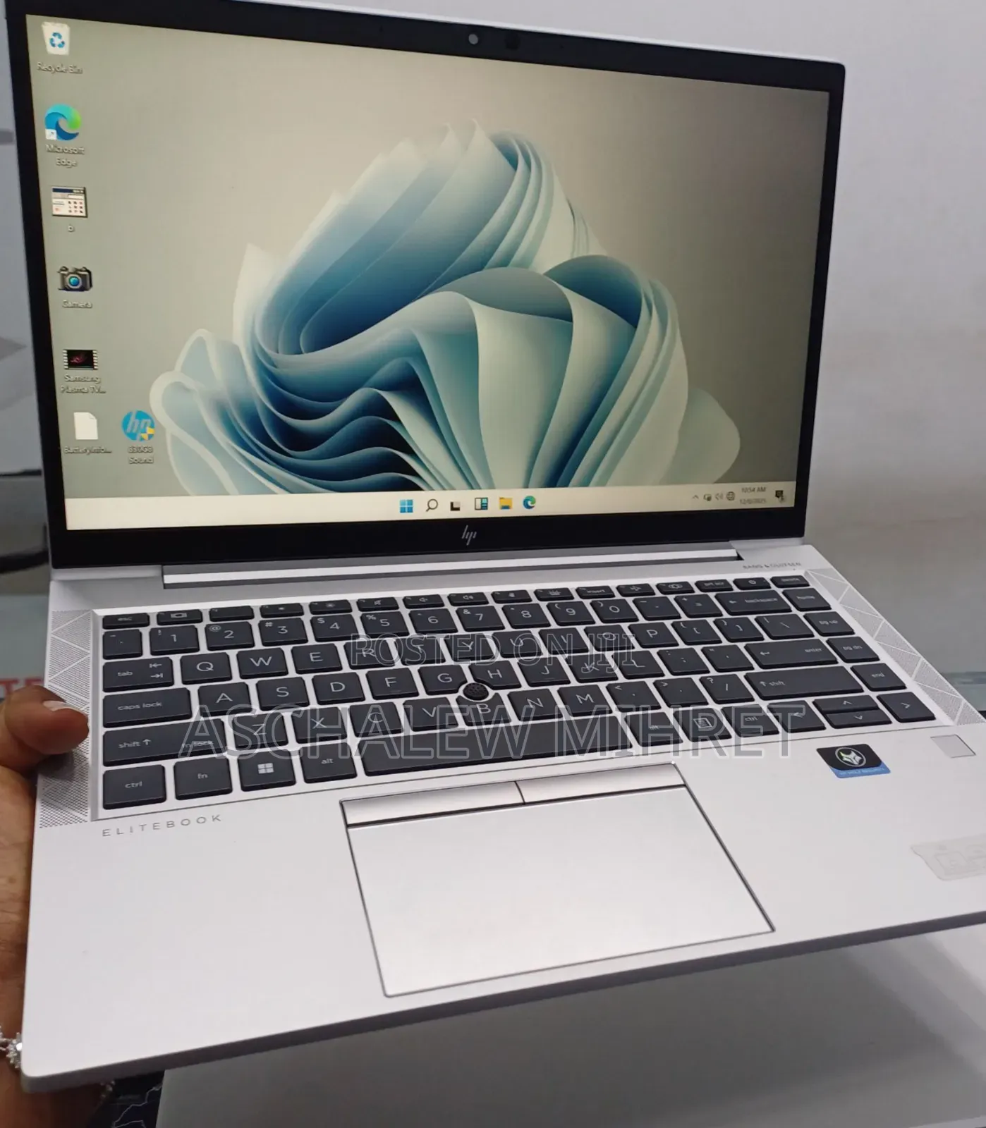 New Laptop HP EliteBook 840 G8 16GB Intel Core i7 SSD 512GB