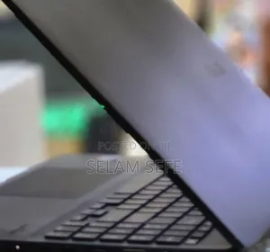 Photo - New Laptop Asus VivoBook 15 X505BA 16GB Intel Core i9 SSD 1T