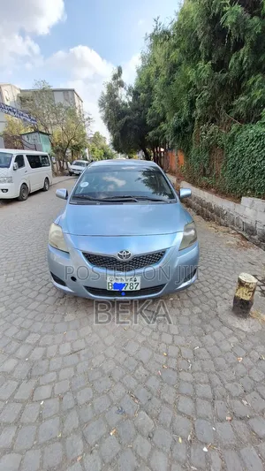 Toyota Yaris 1.5 Automatic 2009 Blue