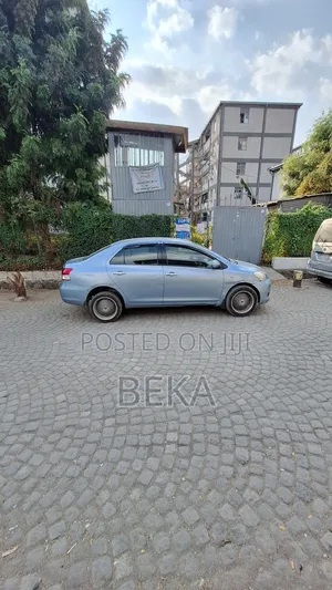 Toyota Yaris 1.5 Automatic 2009 Blue