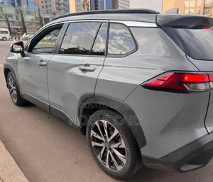 Toyota Corolla Cross Hybrid 2023 Gray