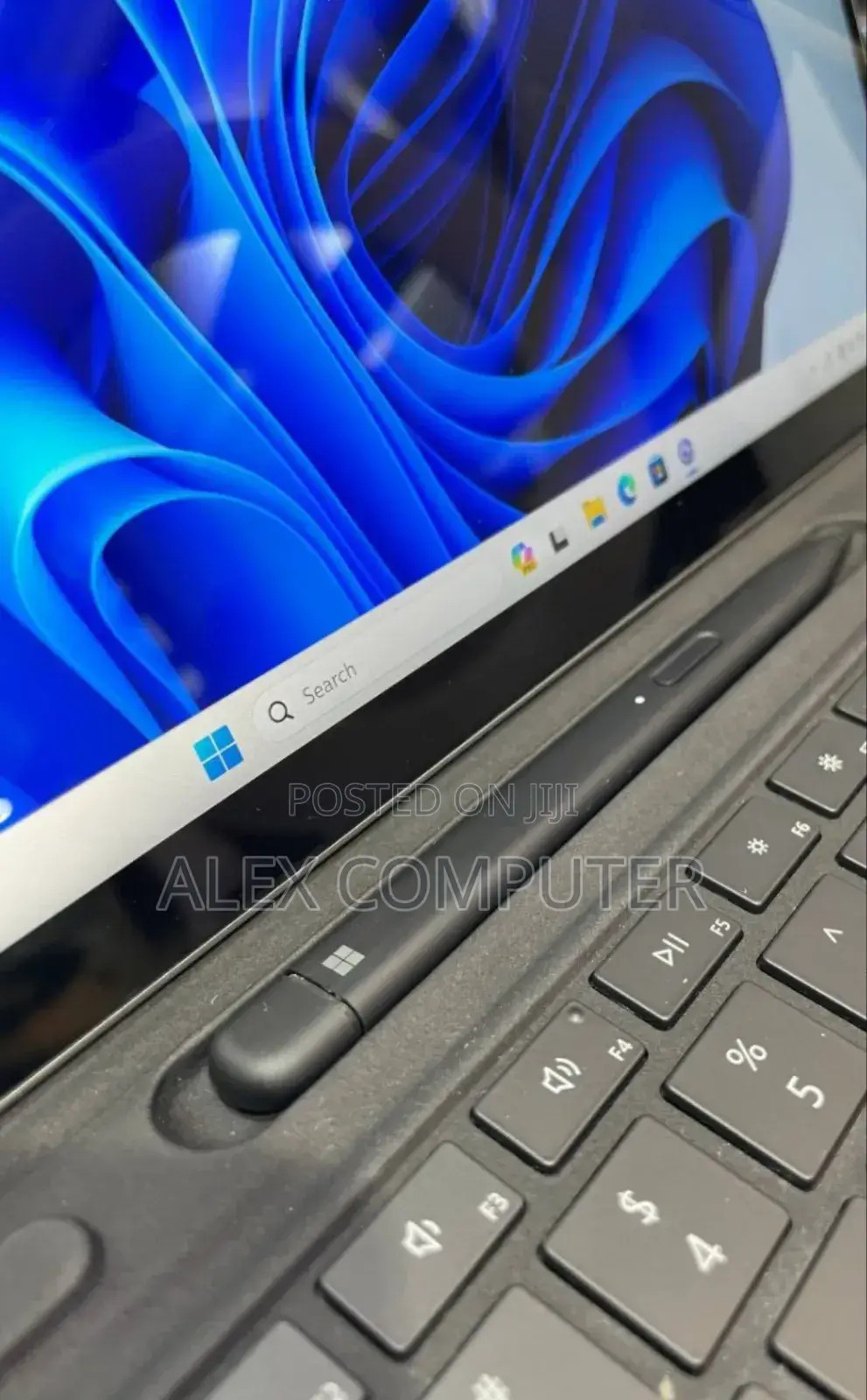 New Laptop Microsoft Surface Pro 8 16GB Intel Core I7 SSD 256GB