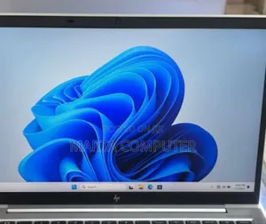 New Laptop HP EliteBook 840 G8 16GB Intel Core I5 SSD 512GB