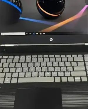 New Laptop HP Pavilion 15 12GB Intel Core I7 SSD 256GB