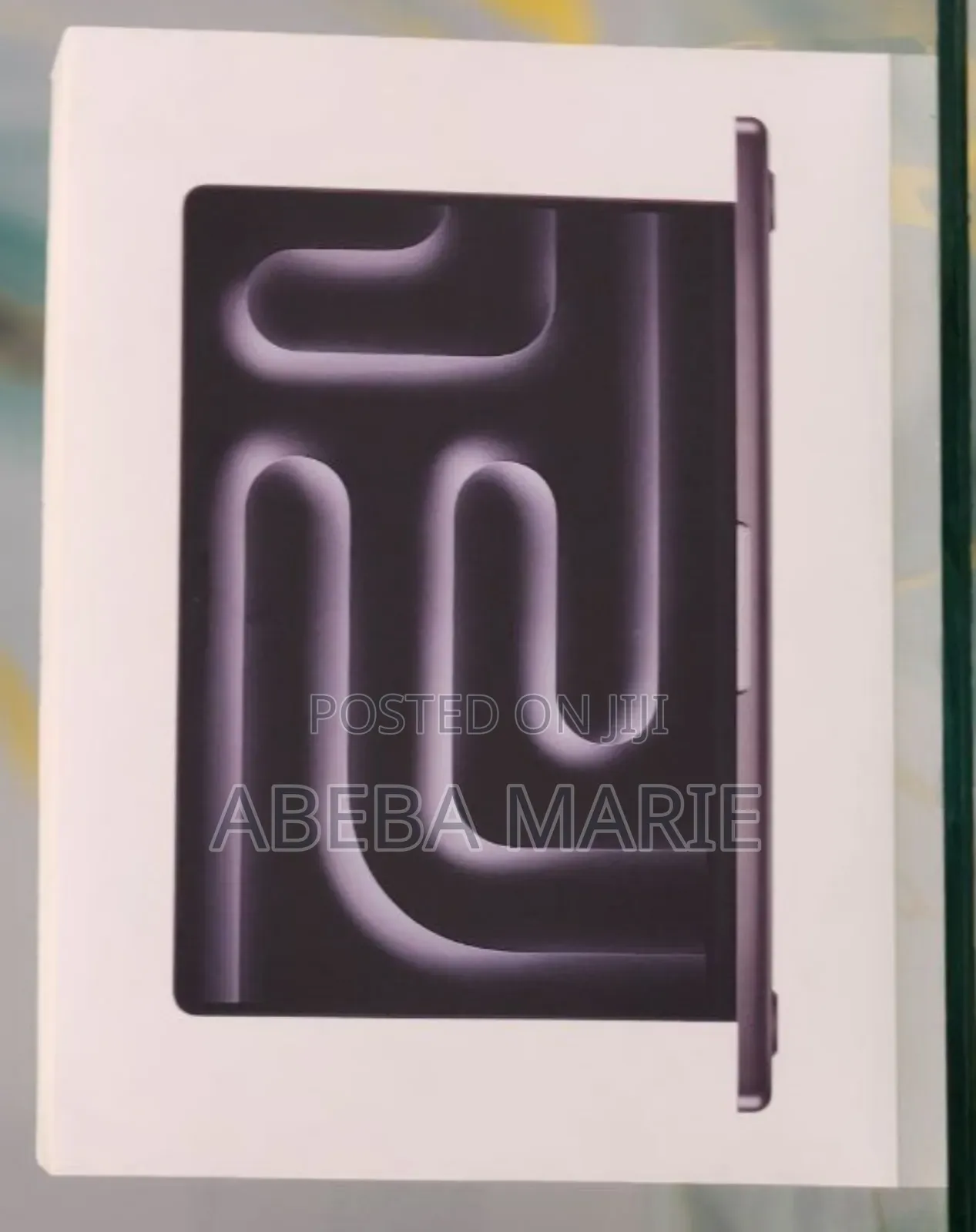 New Laptop Apple Macbook Pro 2025 M5 14-Inch 16GB Apple M5 SSD 512GB