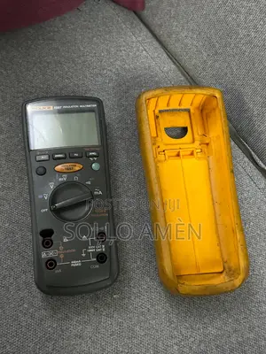 Fluke 1587 Fc Insulation Multimeter and Digital Multimeter