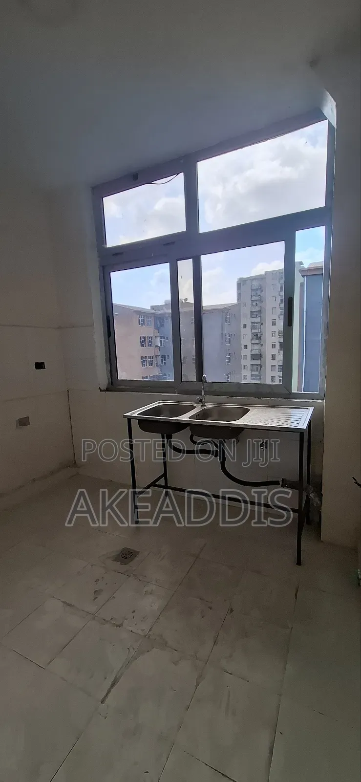 3bdrm Condo in Bole Ayat for sale