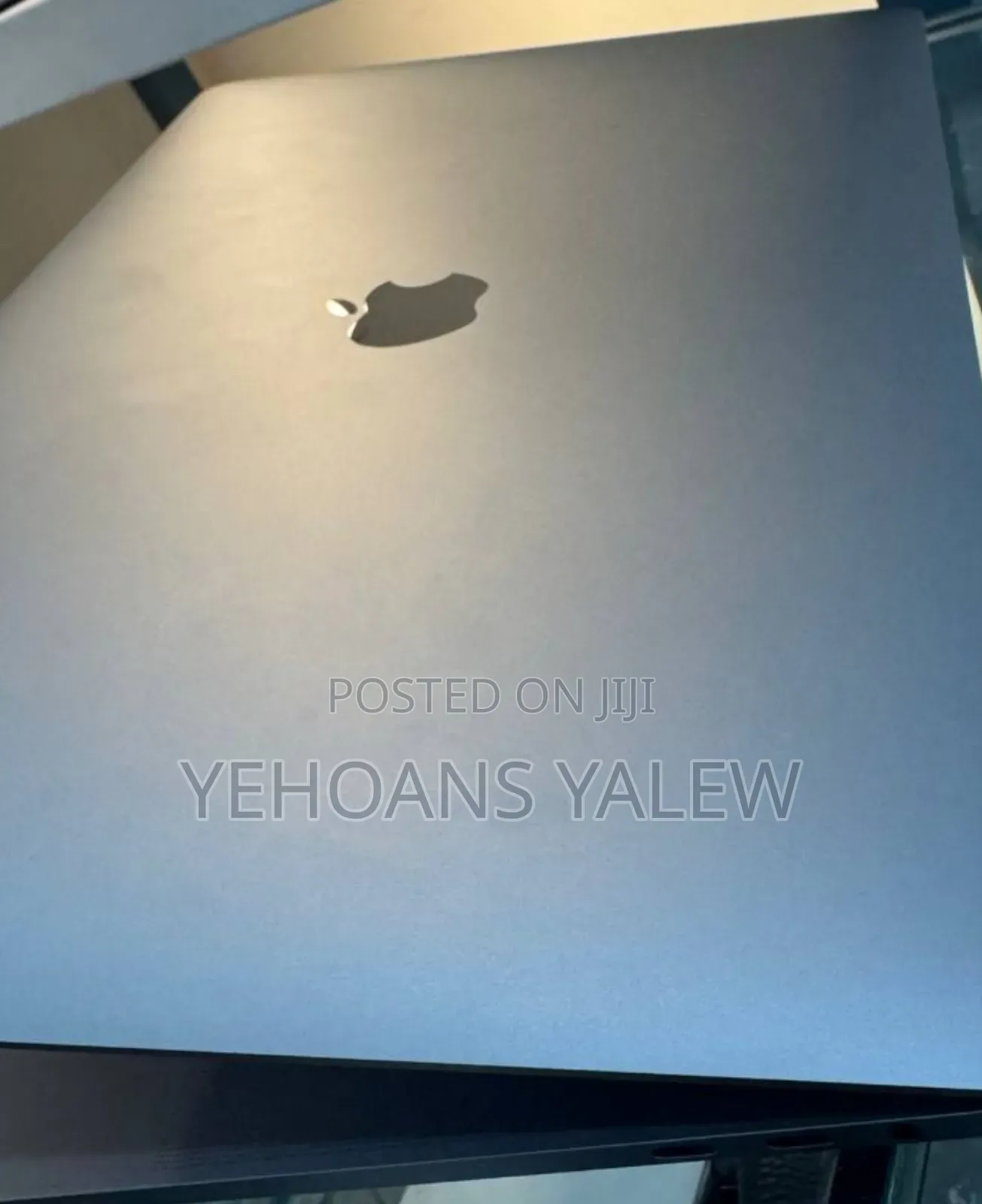 New Laptop Apple MacBook Pro 2019 32GB Intel Core I9 SSD 512GB