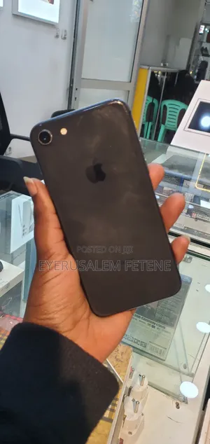 Apple iPhone 8 64 GB Black