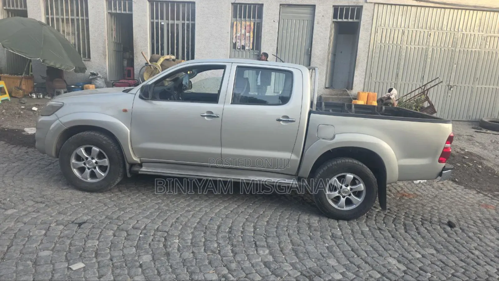 Toyota Hilux 2015 Silver