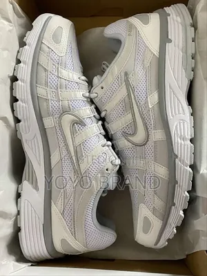 Nike P-6000 Metalic Summits Fashion Sneaker