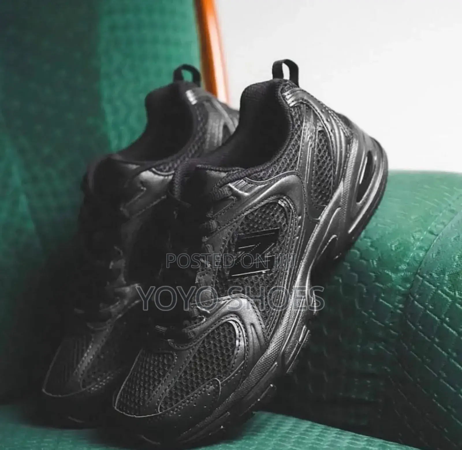 New Balance 530 Oos Full Black Fashion Sneaker