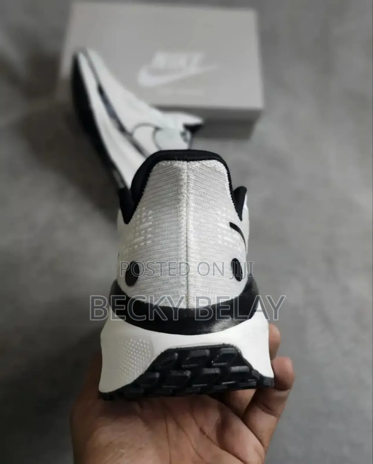 Nike Vomero Men's Sneaker Shoes