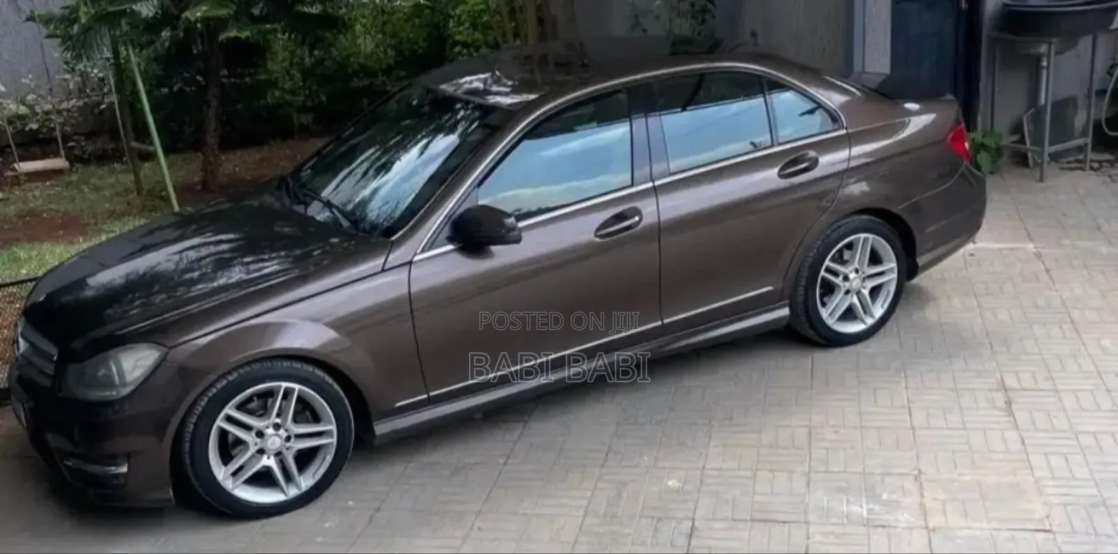 Mercedes-Benz C-Class 2012 Brown